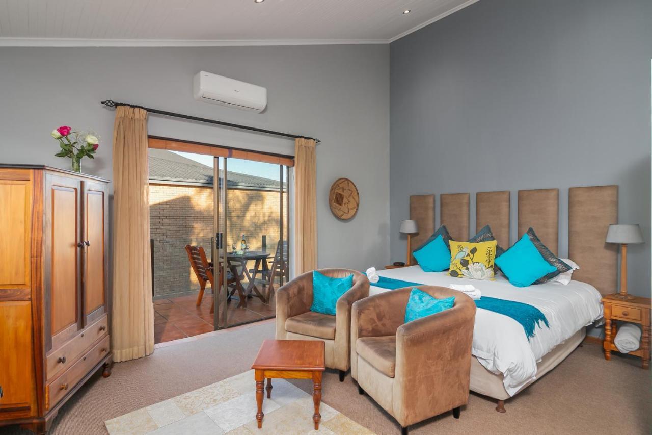 Overmeer Guest House Книсна Екстериор снимка