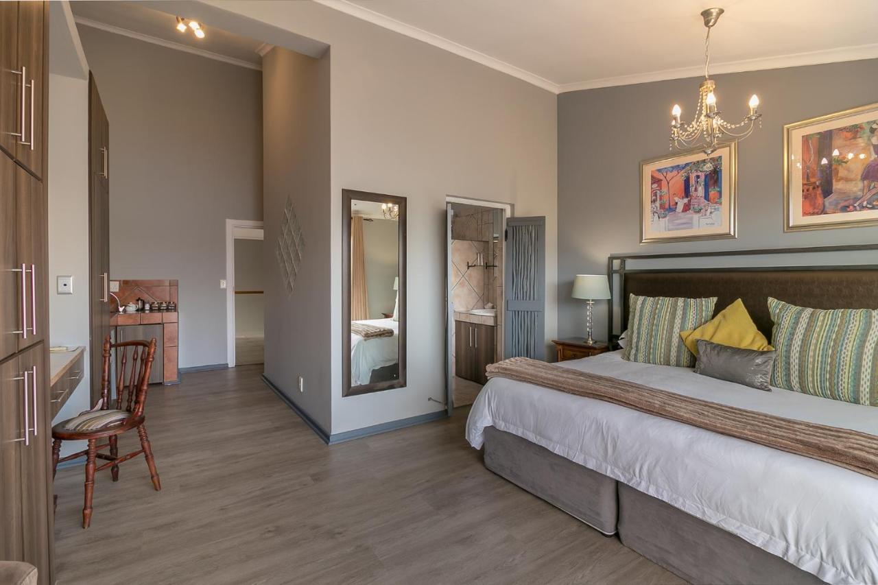 Overmeer Guest House Книсна Екстериор снимка
