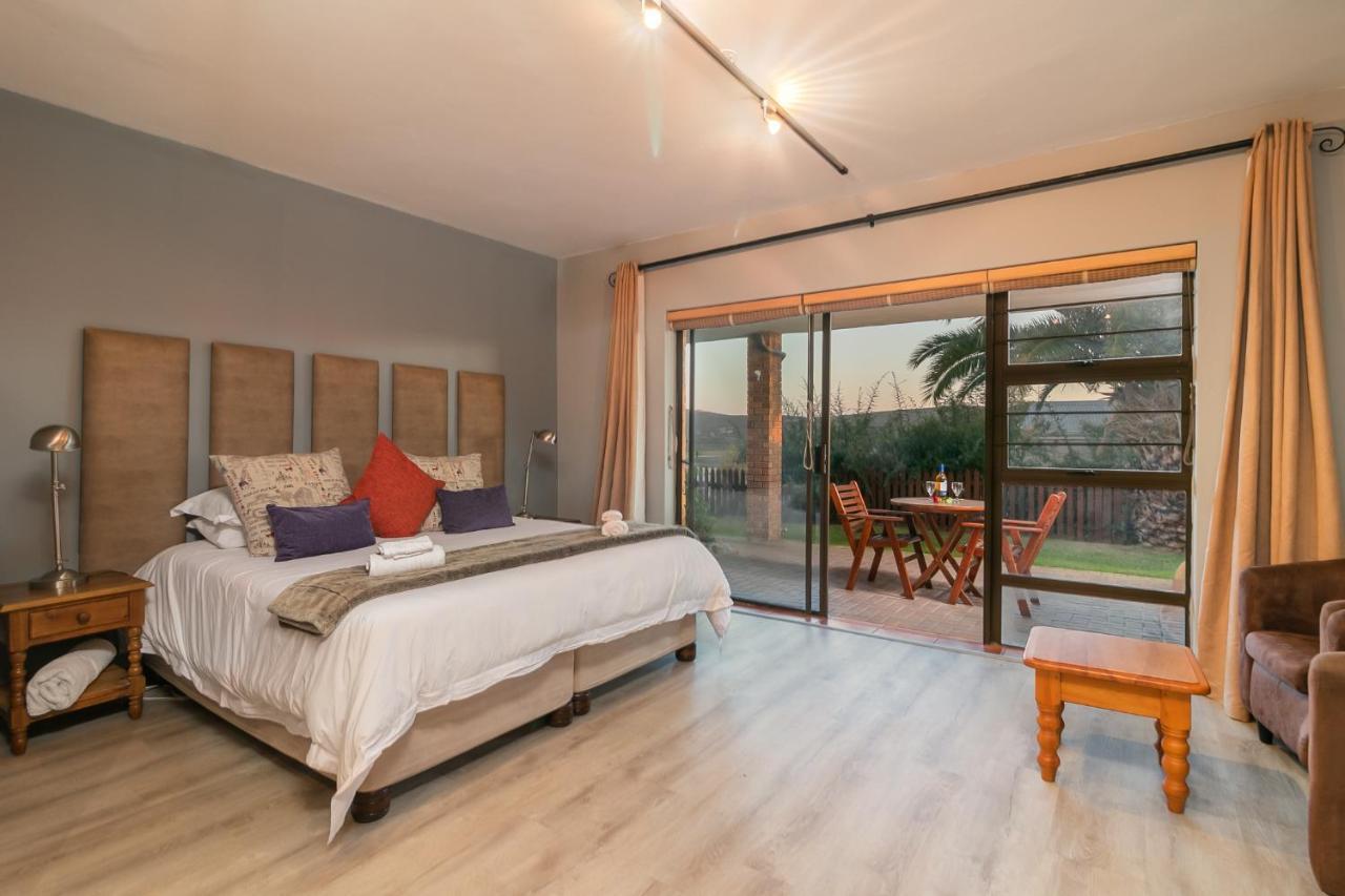 Overmeer Guest House Книсна Екстериор снимка