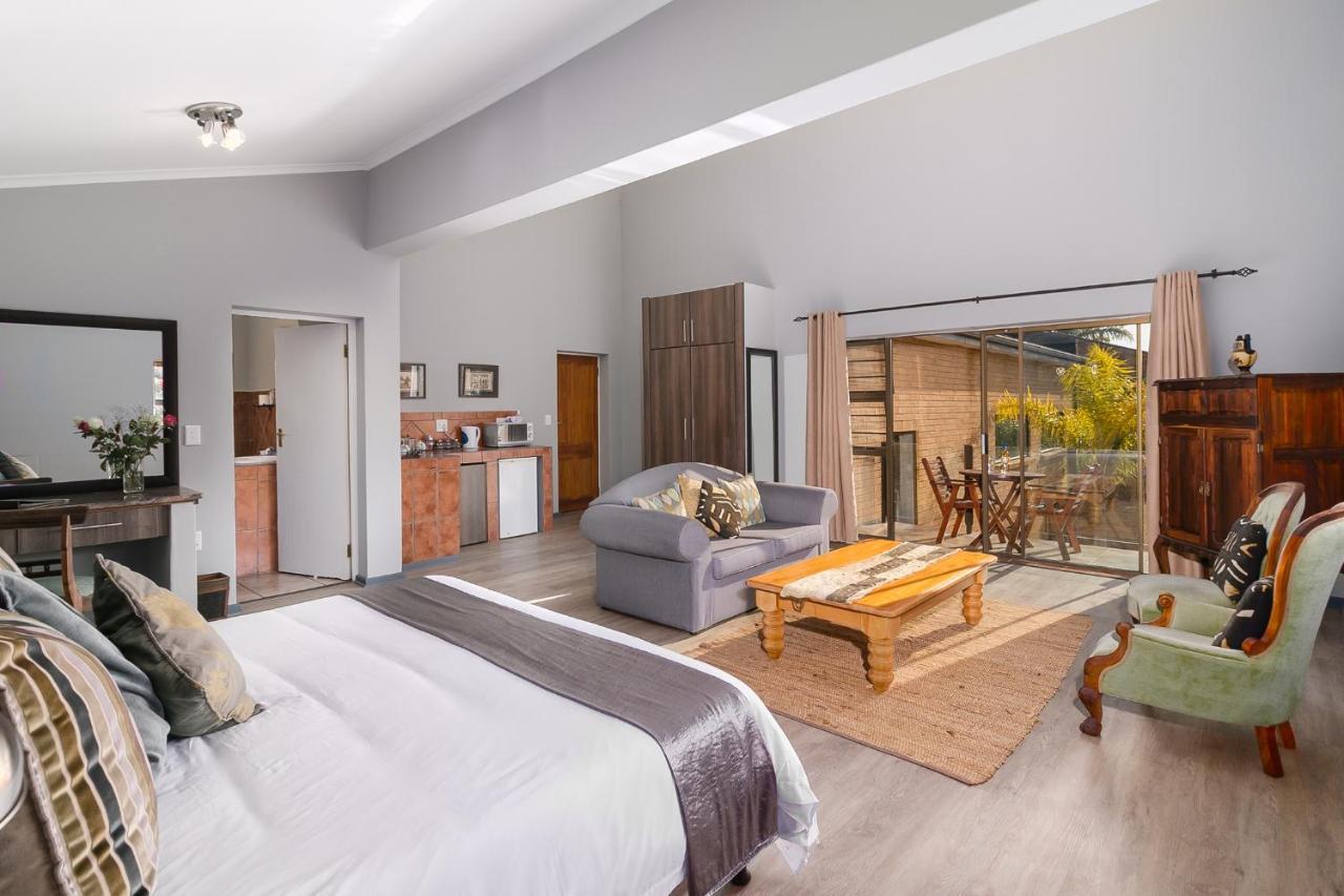 Overmeer Guest House Книсна Екстериор снимка