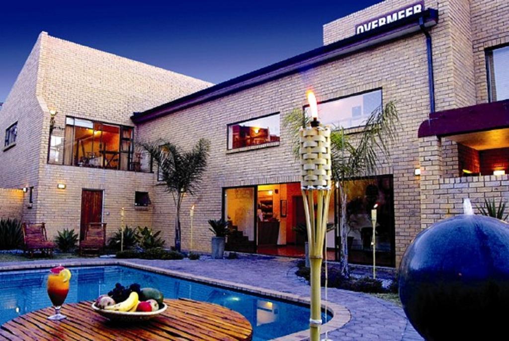 Overmeer Guest House Книсна Екстериор снимка